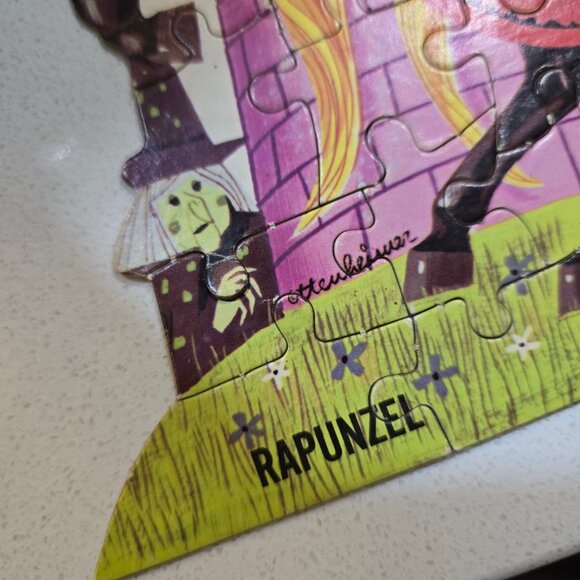 Vintage 1960s HG Gilmar Whitman Canister 4 Puzzles Red Riding Hood Rapunzel Pigs - Picture 9 of 12